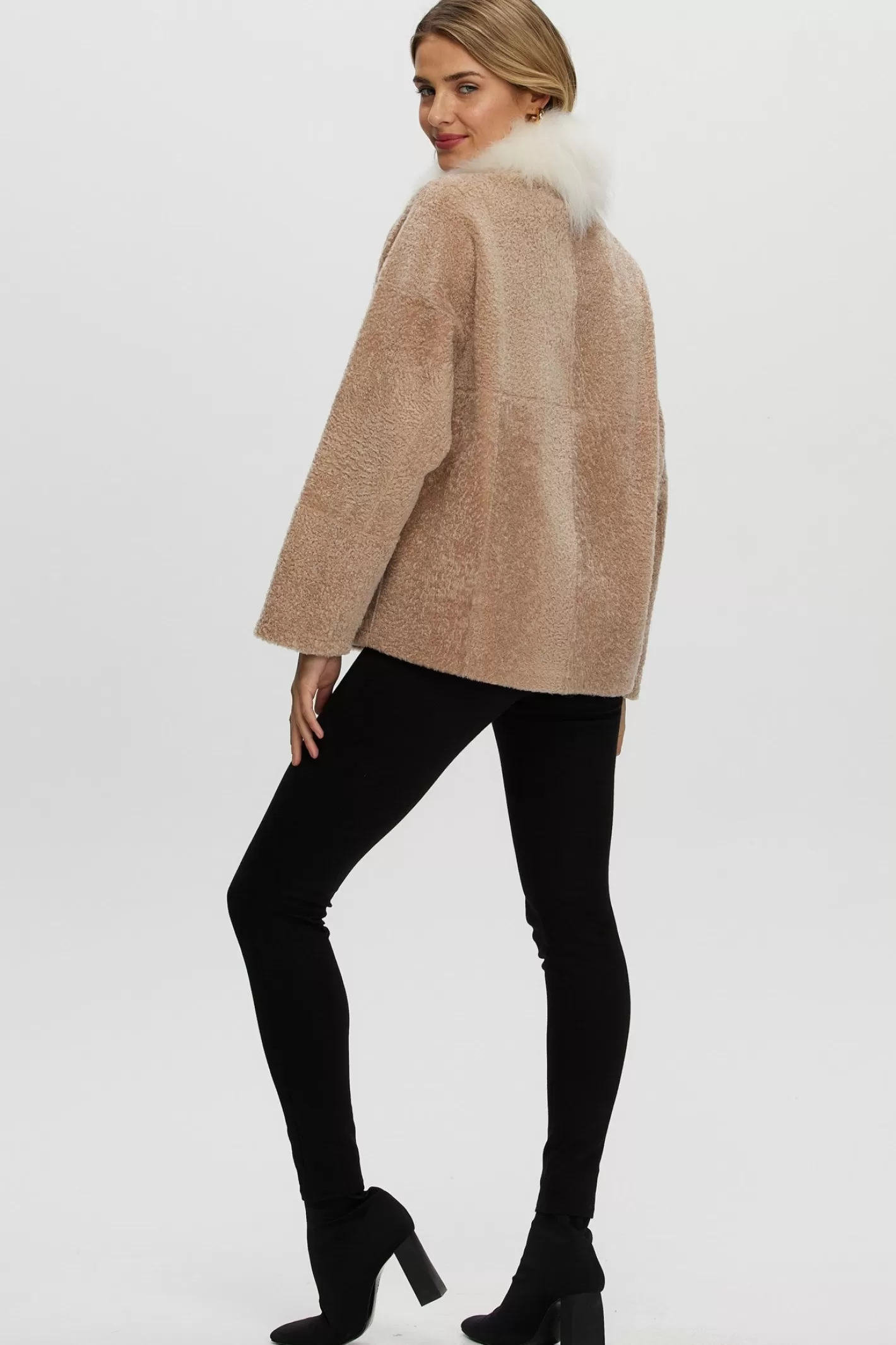 Women GORSKI Montreal Reversible New Zealand Shearling Lamb Jacket With Select Mongolian Lamb Collar