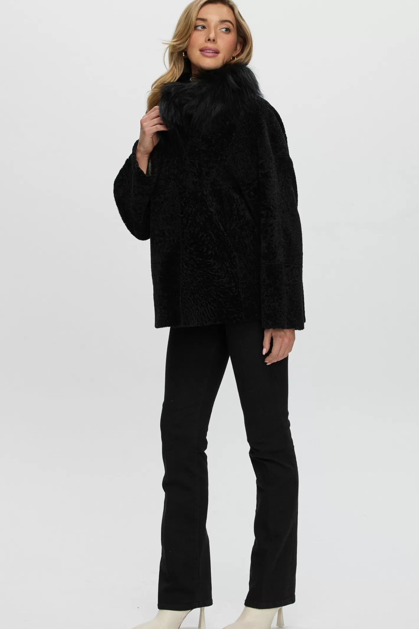 Women GORSKI Montreal Reversible New Zealand Shearling Lamb Jacket With Select Mongolian Lamb Collar