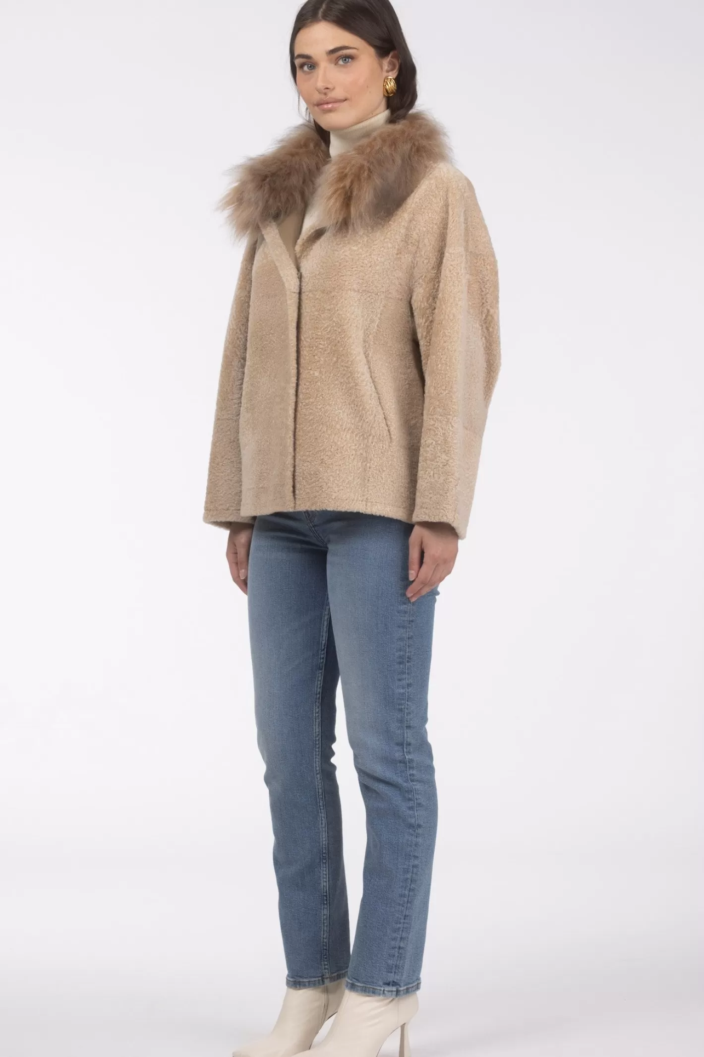 Women GORSKI Montreal Reversible New Zealand Shearling Lamb Jacket With Select Mongolian Lamb Collar